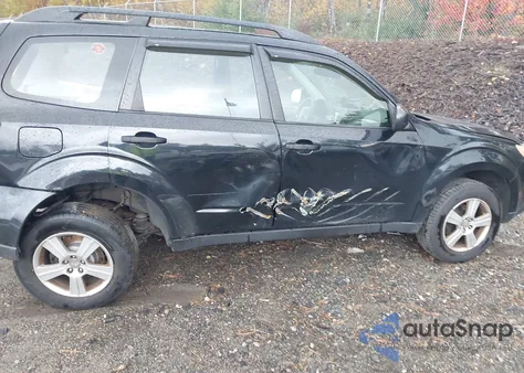 2012 Subaru Forester 2.5X z USA, uszkodzony, nr VIN JF2SHABC6CH452640